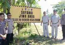Jasa Raharja Singkawang Pasang Spanduk Imbauan Keselamatan di Jalur Rawan Kecelakaan Sungai Duri – Singkawang jasa raharja kalbar
