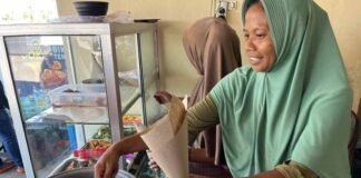 Pertamina Grand Prix of Indonesia 2025 Dongkrak Ekonomi Warga, Warung Lokal Kebanjiran Pembeli Lokal Kebanjiran Pembeli