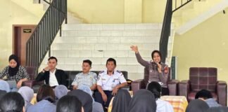 Kolaborasi Jasa Raharja Cabang Tarakan dan Polres Nunukan : Galakkan Program Pengajar Peduli Keselamatan Lalu Lintas Bersama Mahasiswa Politeknik Negeri Nunukan Mahasiswa Politeknik Negeri Nunukan