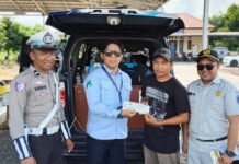 Tim Pembina Samsat Marabahan Gelar Sosialisasi Kepatuhan Pajak dan Operasi Gabungan di Rumpiang Operasi Gabungan di Rumpiang