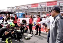 Dirut Pertamina Tinjau Paddock VR46 Racing Team di Ajang Pertamina Grand Prix of Indonesia 2025 Pertamina