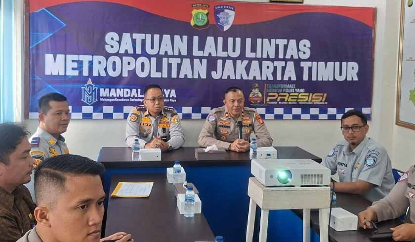 PT Jasa Raharja Cabang Jakarta Timur di Wilayah Jakarta Timur