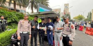 Tingkatkan Kepatuhan, Jasa Raharja Karawang Bersama Tim Pembina Samsat Karawang Gelar Pemeriksaan Pajak Kendaraan Pemeriksaan Pajak Kendaraan
