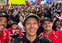 Saat Valentino Rossi dan Pembalap Pertamina Enduro VR46 Racing Team Sapa Penggemar di Indonesia Sapa Penggemar di Indonesia