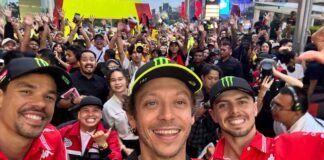 Saat Valentino Rossi dan Pembalap Pertamina Enduro VR46 Racing Team Sapa Penggemar di Indonesia Sapa Penggemar di Indonesia