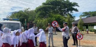 Jasa Raharja Kalsel Bentuk Karakter Pelajar Tertib Lalu Lintas Sejak Dini di SDN Kait Kait Sejak Dini di SDN Kait Kait