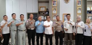 Tim Pembina Samsat Provinsi Kalimantan Selatan Inisiasi Inovasi Layanan PKB Berbasis BUMDES di Hulu Sungai Utara di Hulu Sungai Utara