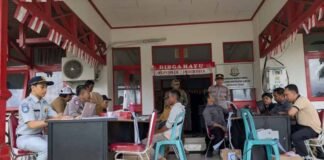 Tim Pembina Samsat Bersama Jasa Raharja Hadirkan Layanan Samsat Gokatan di Kecamatan Subah, Sambas di Kecamatan Subah
