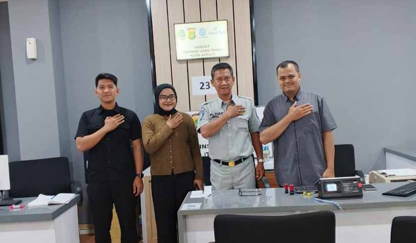 di Mall Pelayanan Publik