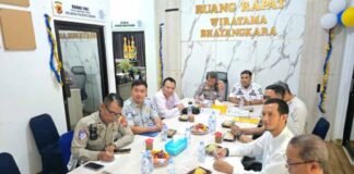 Upaya Keselamatan Lalu Lintas, Jasa Raharja Cabang Cirebon Gelar Forum Komunikasi Lalu Lintas (FKLL) di Polresta Cirebon di Polresta Cirebon