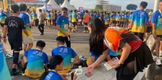 Jasa Raharja Kanwil Kepri Gencarkan Pembagian Flyer Pemutihan Pajak Kendaraan Bermotor di Kegiatan FKIJK Run 2025 jasa raharja kepri