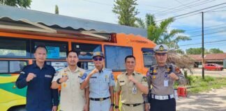Tim Pembina Samsat Rengat Indragiri Hulu Dorong Kepatuhan Wajib Pajak Kendaraan melalui Operasi Gabungan melalui Operasi Gabungan