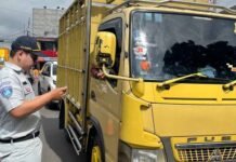 Jasa Raharja Jawa Barat Beserta Tim Pembina Samsat Kabupaten Bandung Barat Melakukan Operasi Gabungan Di Wilayah Kabupaten Bandung Barat Di Wilayah Kabupaten Bandung Barat