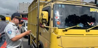 Jasa Raharja Jawa Barat Beserta Tim Pembina Samsat Kabupaten Bandung Barat Melakukan Operasi Gabungan Di Wilayah Kabupaten Bandung Barat Di Wilayah Kabupaten Bandung Barat