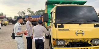 Dukung Keselamatan Jalan, Jasa Raharja Terlibat dalam Razia Gabungan ODOL di Terminal HSS ODOL di Terminal HSS