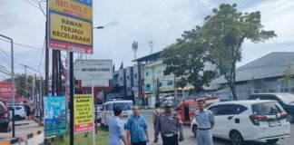 Jasa Raharja Sumbar Pasang Rambu Keselamatan di Titik Rawan Kecelakaan Simpang Bung Hatta, Ulak Karang Padang Ulak Karang Padang