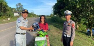 Forum Komunikasi Lalu Lintas Gelar Aksi Sosial Keselamatan Jalan dengan Pembagian Helm Gratis dengan Pembagian Helm Gratis