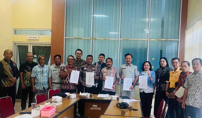 di Kabupaten Sintang di Kabupaten Sintang