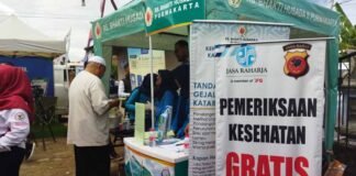 PT Jasa Raharja Cabang Purwakarta menggelar Pelayanan Kesehatan Gratis bagi Masyarakat di Kecamatan Bojong di Kecamatan Bojong