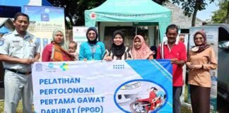 Jasa Raharja Cabang Purwakarta Gelar Pelatihan Pertolongan Pertama Gawat Darurat (PPGD) dan Pelayanan Kesehatan Gratis di Desa Cipinang jasa raharja jabar