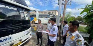 Jasa Raharja, Kepolisian dan Dinas Perhubungan Laksanakan Rampcheck di Terminal Sungai Durian Kabupaten Sintang jasa raharja kalbar