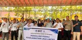 Sosialisasi Keselamatan Berlalu Lintas, Jasa Raharja Sambangi SMKN 2 Kandangan jasa raharja kalsel