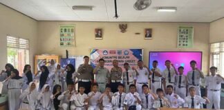 Jasa Raharja dan Polres Paser Gelar Edukasi “Pengajar Peduli Keselamatan Lalu Lintas (PPKL)” di SMP Negeri 5 Tanah Grogot jasa raharja kaltim