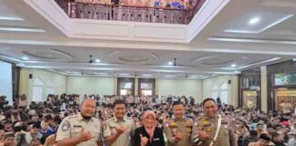 Jasa Raharja Bukittinggi dan Satlantas Bukittinggi Berikan Edukasi Keselamatan Lalu Lintas kepada Pelajar SMKN 1 Bukittinggi jasa raharja sumbar