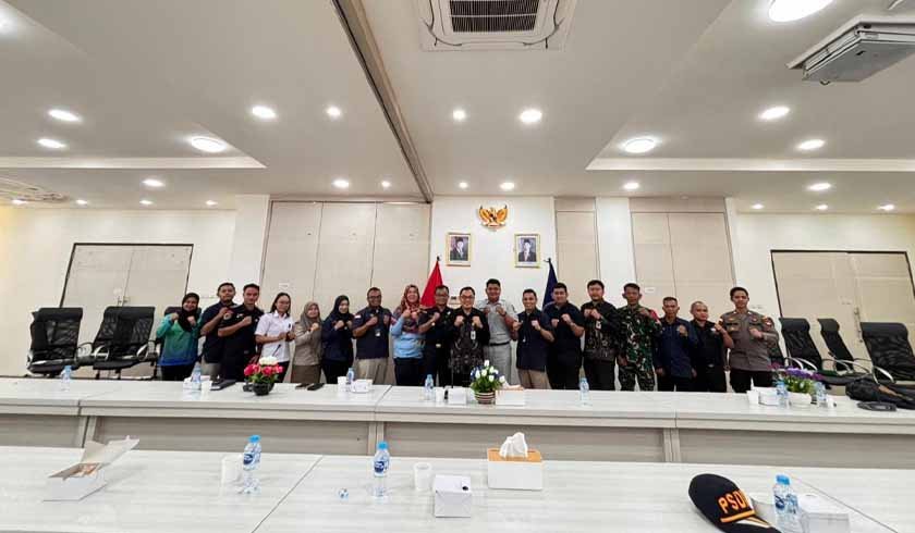 Dengan CIQS PLBN Entikong Dengan CIQS PLBN Entikong