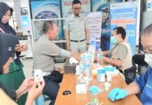 Upaya Keselamatan Lalu Lintas, Jasa Raharja Cabang Cirebon Berikan Layanan Kesehatan Gratis di Samsat Ciledug Kesehatan Gratis di Samsat Ciledug