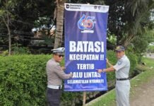 Jasa Raharja Indramayu Berkolaborasi Dengan Polres Indramayu Tekan Angka Kecelakaan Melalui Pemasangan Spanduk Himbauan Melalui Pemasangan Spanduk Himbauan