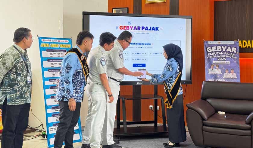 Taat Pajak serta Gebyar Panutan Taat Pajak serta Gebyar Panutan