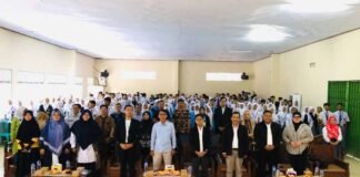 Peringati Ulang Tahun, Jasa Raharja Berkolaborasi dengan ESCO mengadakan PPKL (Pengajar Peduli Keselamatan Lalu Lintas) di SMKN 1 Rangkasbitung dengan ESCO mengadakan PPKL