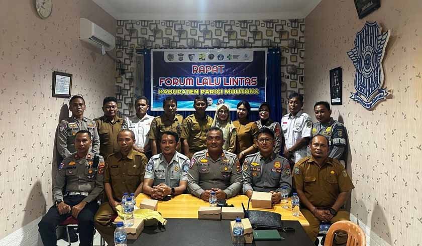 di Polres Parigi Moutong di Polres Parigi Moutong