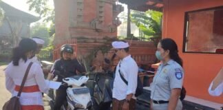 PT Jasa Raharja Kantor Wilayah Bali Bersama UPT Samsat Denapsar Laksanakan Inspeksi Tunggakan Pajak Kendaraan di Sejumlah OPD di Sejumlah OPD