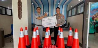 Jasa Raharja Kalbar Serahkan Bantuan Sarana Keselamatan Transportasi Melalui Program TJSL jasa raharja kalbar