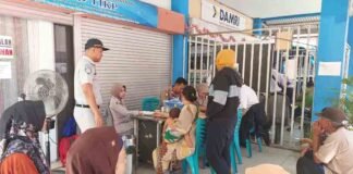 Kolaborasi Jasa Raharja, Dishub, dan Polda Kaltara dalam Rangka Mewujudkan Lalu Lintas Aman melalui Rampcheck dan Pemeriksaan Kesehatan Gratis di Pool DAMRI jasa raharja kaltim