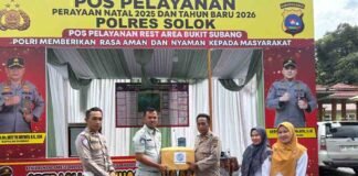Jasa Raharja Cabang Solok Berikan Bingkisan Parcel di Pos PAM Nataru Lubuk Selasih jasa raharja sumbar