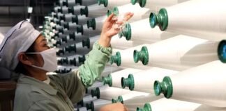 Pemerintah Bangun BUMN Tekstil, Ekonom Ingatkan Risiko Besar BUMN Tekstil