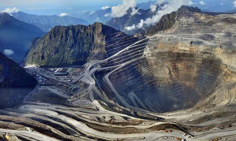 Divestasi Freeport Divestasi Freeport