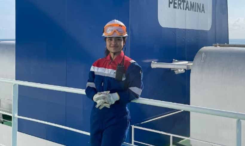 pelaut perempuan
