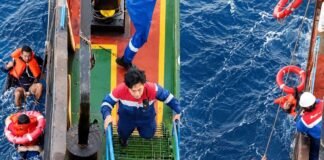 Kapal Pertamina Patra Niaga Bantu Selamatkan 16 Korban KMP Virgo Transport 08 Kapal Pertamina Patra Niaga